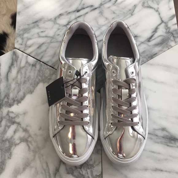 mens metallic silver sneakers